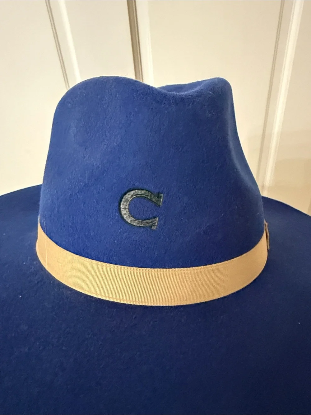 Classic Wide-Brim Felt Hat in Navy with Tan Band - Picture 2 of 8